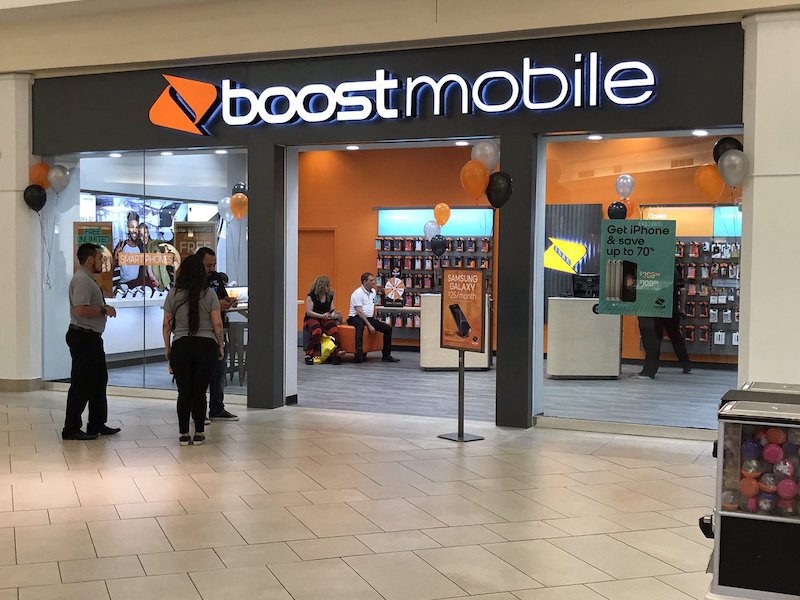BOOST MOBILE PHONES IN STORE